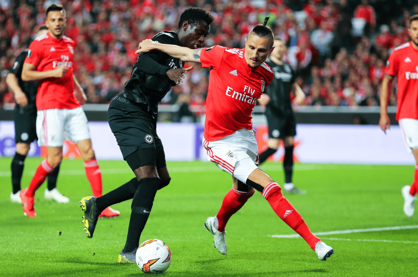 lovegame app-转折点本菲卡外线爆发；葡超清晨攻防权衡；更衣室稳定；控场能力受关注的简单介绍-lovegame app